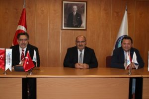 Bursa'da geleceğin İK'cıları PERY&Ouml;N-U&Uuml; işbirliğiyle yetişiyor