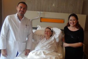 Torununun doktora attığı mesaj ayağını kesilmekten kurtardı