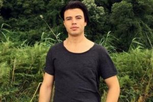 Gen&ccedil; doktor, başına poşet ge&ccedil;irilerek &ouml;ld&uuml;r&uuml;ld&uuml;