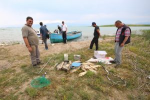 Elektroşoklu avcılar dronlu takiple su&ccedil;&uuml;st&uuml; yakalandı