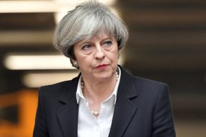 Theresa May'den &ccedil;ok sert s&ouml;zler: Ter&ouml;r&uuml; finanse edenlerle...