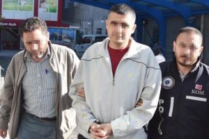 32 ilde FET&Ouml; operasyonu: Askerlere g&ouml;zaltı