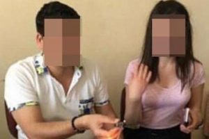 &Ouml;ğretmen, &ouml;ğrencisiyle ilişki yaşadığı iddiası ile uzaklaştırıldı