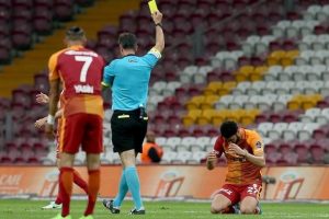 Galatasaray'ın en 'hır&ccedil;ını' Tolga Ciğerci oldu