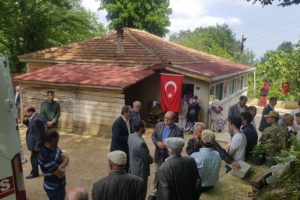 Ordulu şehidin baba ocağına ateş d&uuml;şt&uuml;