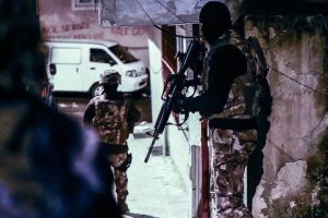 Kars'ta ter&ouml;ristlere yardım ve yataklık eden kişi yakalandı