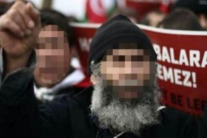 Atat&uuml;rk'e hakaret eden El Kaide'ci tutuklandı