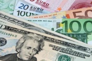 Dolar ve Euro'nun tezkereye ilk tepkisi