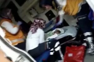 Yeni doğmuş bebek havalandırma boşluğuna atıldı