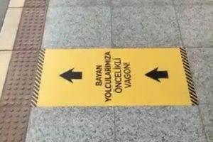 Bursa'da metrodaki 'bayan &ouml;ncelikli' uygulamaya hem tepki hem destek!