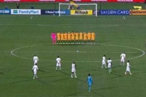 Suudi futbolcular saygı duruşuna katılmadı