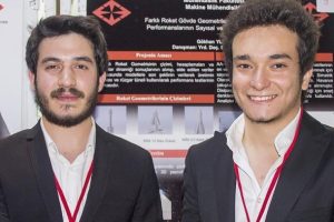 M&uuml;hendislik &ouml;ğrencilerinden kurşun ge&ccedil;irmez esnek zırh