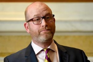 İngiltere'de aşırı sağcı lider Nuttall istifa etti