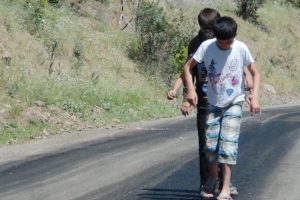 30 derece sıcaklık asfaltı eritti