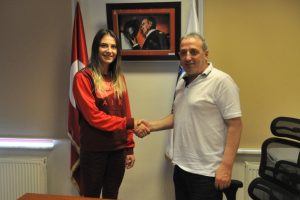 Nil&uuml;fer Belediyespor transferde tam gaz
