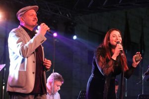 Bursa'da Ramazan Sokağı'nda İncesaz'dan m&uuml;zik ziyafeti