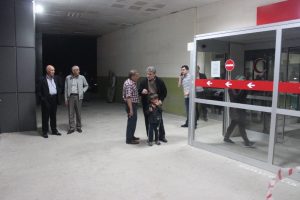25 asker zehirlenme ş&uuml;phesi ile hastanelere kaldırıldı