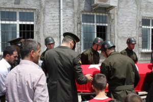 Bursa'da uzman &ccedil;avuşun &ouml;l&uuml;m&uuml;nde b&uuml;y&uuml;k ş&uuml;phe