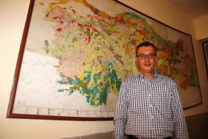 Deprem uzmanı uyardı: 5.4 b&uuml;y&uuml;kl&uuml;ğ&uuml;ndeki...