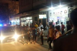 Suriyeli &ccedil;ocuklar Adıyamanlı &ccedil;ocuğu bı&ccedil;akladı
