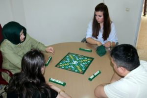 Oyun oynayarak şizofreniden kurtuluyorlar