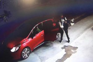 Bursa'da vurdukları kadını hastaneye b&ouml;yle getirmişler!