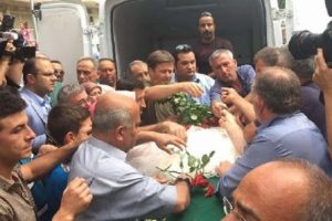 Ceylin son yolculuğuna uğurlandı