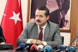Bakan &Ccedil;elik: Et spek&uuml;lat&ouml;rlerin heveslerini kursağında bıraktık
