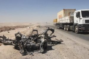 Irak'ta g&uuml;mr&uuml;ğe d&uuml;zenlenen intihar saldırısında 3 kişi &ouml;ld&uuml;