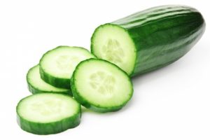 Ramazan'da susuzluğun &ccedil;aresi salatalık