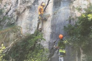 Milli dağcı 8 bin metrelik tırmanış &ouml;ncesi Bursa'da antrenman yaptı