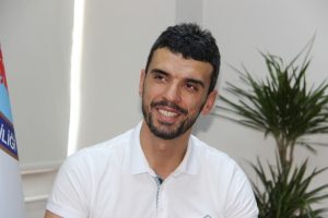 Sofuoğlu: Bu sezonu şampiyon bitirmek istiyoruz