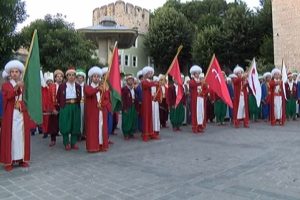 Sultanahmet Meydanında "Baklava Alayı"