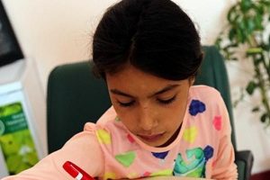Salıncak ipi boynuna dolanan İlayda &ouml;l&uuml;mden d&ouml;nd&uuml;