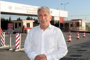 Oğuz G&uuml;ven: "Benim i&ccedil;in buruk bir tahliye oldu"