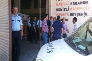 Miras kavgası kanlı bitti: 3 yaralı