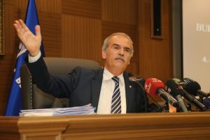 Bursa B&uuml;y&uuml;kşehir Belediye Başkanı Altepe: "Bursaspor'un akla değil, paraya ihtiyacı var"
