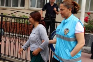 Samsun'da 4 evden hırsızlık ş&uuml;phelisi kadın yakalandı