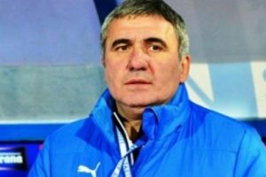 Hagi: "Galatasaray'a gelmek şeref olur"