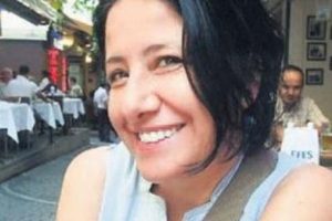 Şeng&uuml;l &ouml;ğretmen hakkında flaş ifade: D&uuml;şmedi, bir el itti
