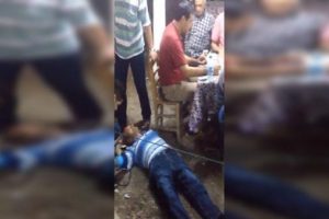 İnsanlığın bittiği an! Arkadaşları oyuna devam etti
