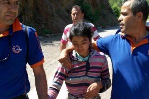 Ormanda kaybolan kız &ccedil;ocuğunu AFAD ekipleri buldu