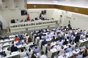 Meclis kavgası tutanaklardan &ccedil;ıkarıldı