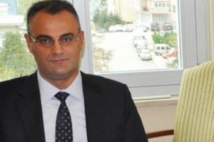 Başbakanlık m&uuml;şaviri hakkında karar!
