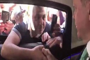 Cumhurbaşkanı'yla sohbetini canlı yayınladı