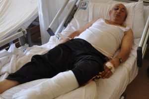 Mantar toplayan kuzenlere ayı saldırdı