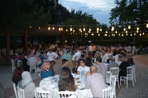 Bursa'da şehit aileleri ve gazilerle iftarda buluştu