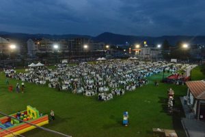Bursa Nil&uuml;fer Belediyesi 30. kuruluş yıl d&ouml;n&uuml;m&uuml;n&uuml; &ccedil;alışanlarıyla kutladı