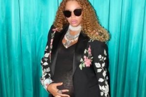 Beyonce ikizlerini d&uuml;nyaya getirdi iddiası