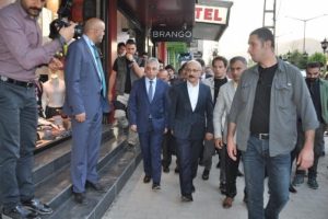 Bakan Elvan Y&uuml;ksekova'da iftara katıldı